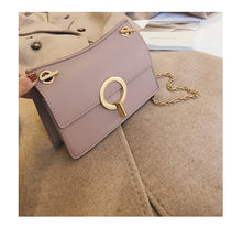 Charger l&#39;image dans la galerie, Chain Square Bag
