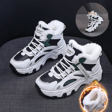 Load image into Gallery viewer, Fashion Warm Velvet Fleece Sneakers
