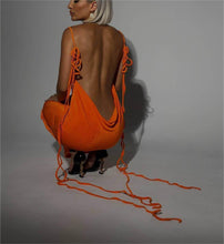 Charger l&#39;image dans la galerie, Backless Gown Dress
