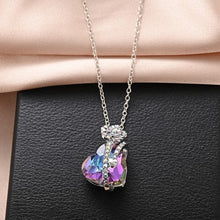 Charger l&#39;image dans la galerie, Rose Pendant Necklace
