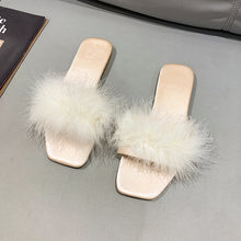 Load image into Gallery viewer, Feather Slippers
