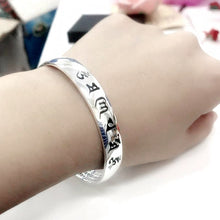 Load image into Gallery viewer, Six-Character Heart Sutra Bracelet
