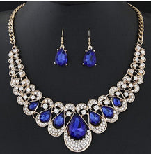 Load image into Gallery viewer, Necklace Earring Set
