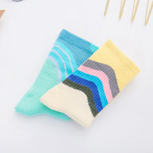 Load image into Gallery viewer, Unisex Trendy Tube Socks
