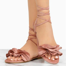 Load image into Gallery viewer, Fashion Flower Flat Sandals
