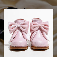 Load image into Gallery viewer, Cute British style Boots Zipper
